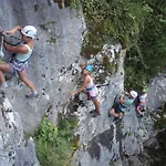 ホテル Burg Altpernstein *