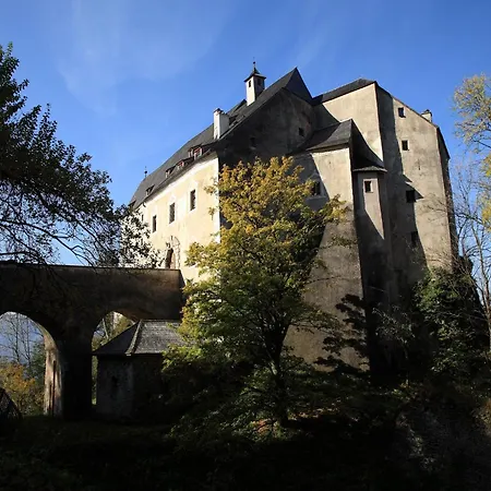Burg Altpernstein Hotel Micheldorf in Oberösterreich