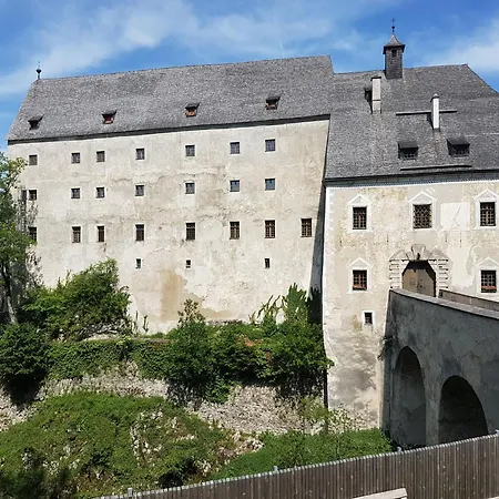 Burg Altpernstein *