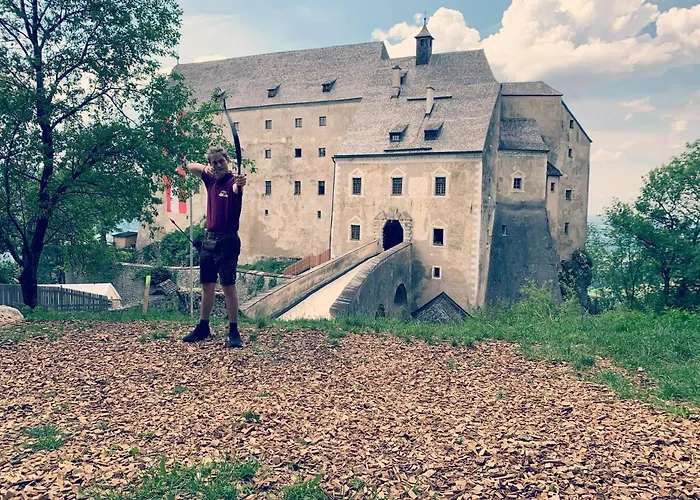 Hotel Burg Altpernstein Micheldorf in Oberosterreich