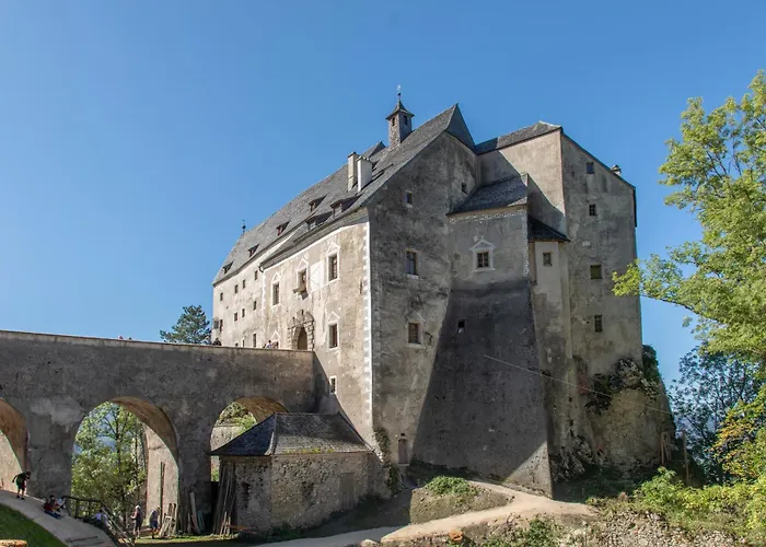 Burg Altpernstein Ξενοδοχείο *